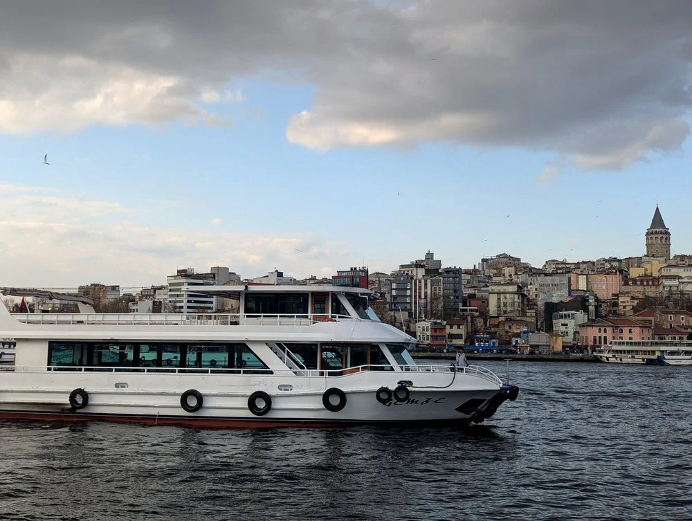 GEMZE lüks motor tekne dış seyir çekimi
